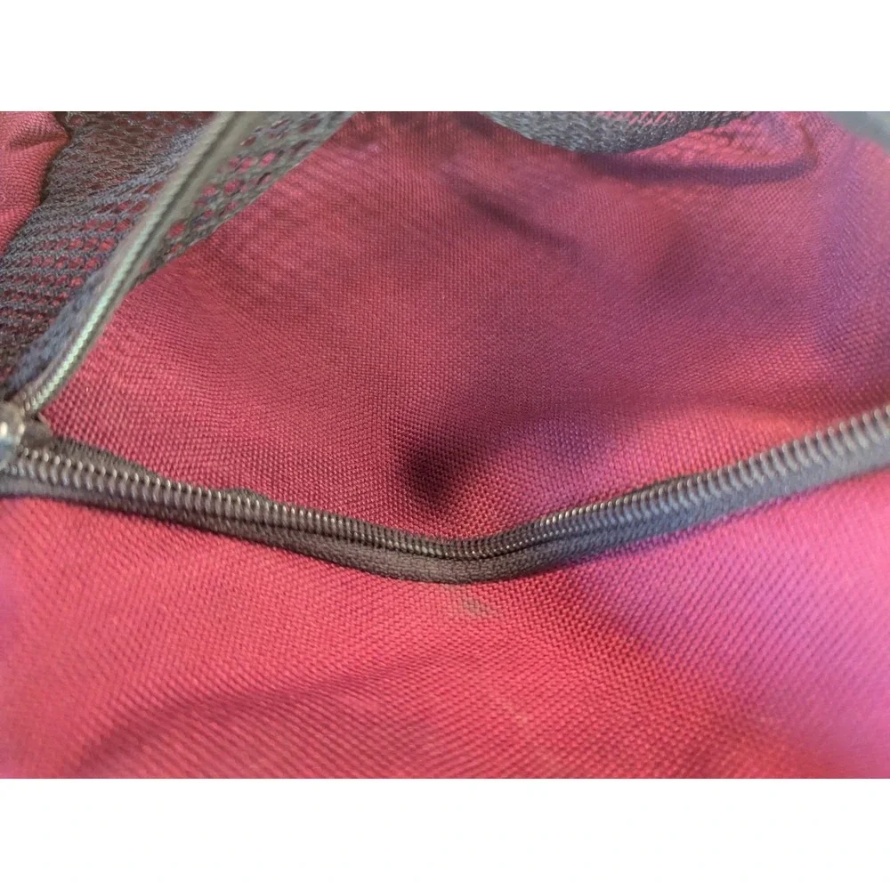 Vintage Coleman Burgundy Backpack Daypack School Hiking Camping Travel Bag Red M